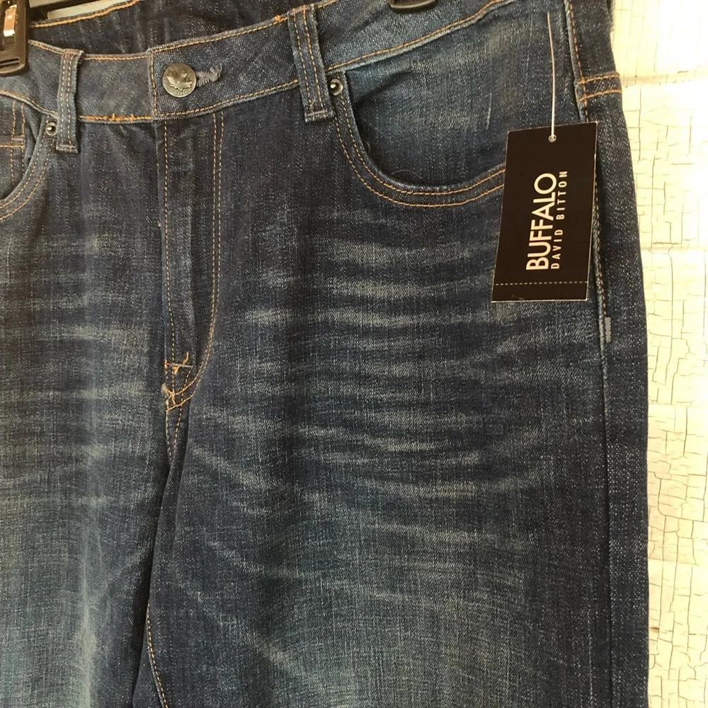 BNWT “Driven” Relaxed Straight Buffalo by David Bitton Jeans - Picture 4 of 4